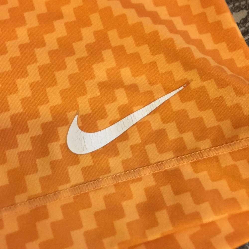 Nike pro orange - Picture 2 of 3